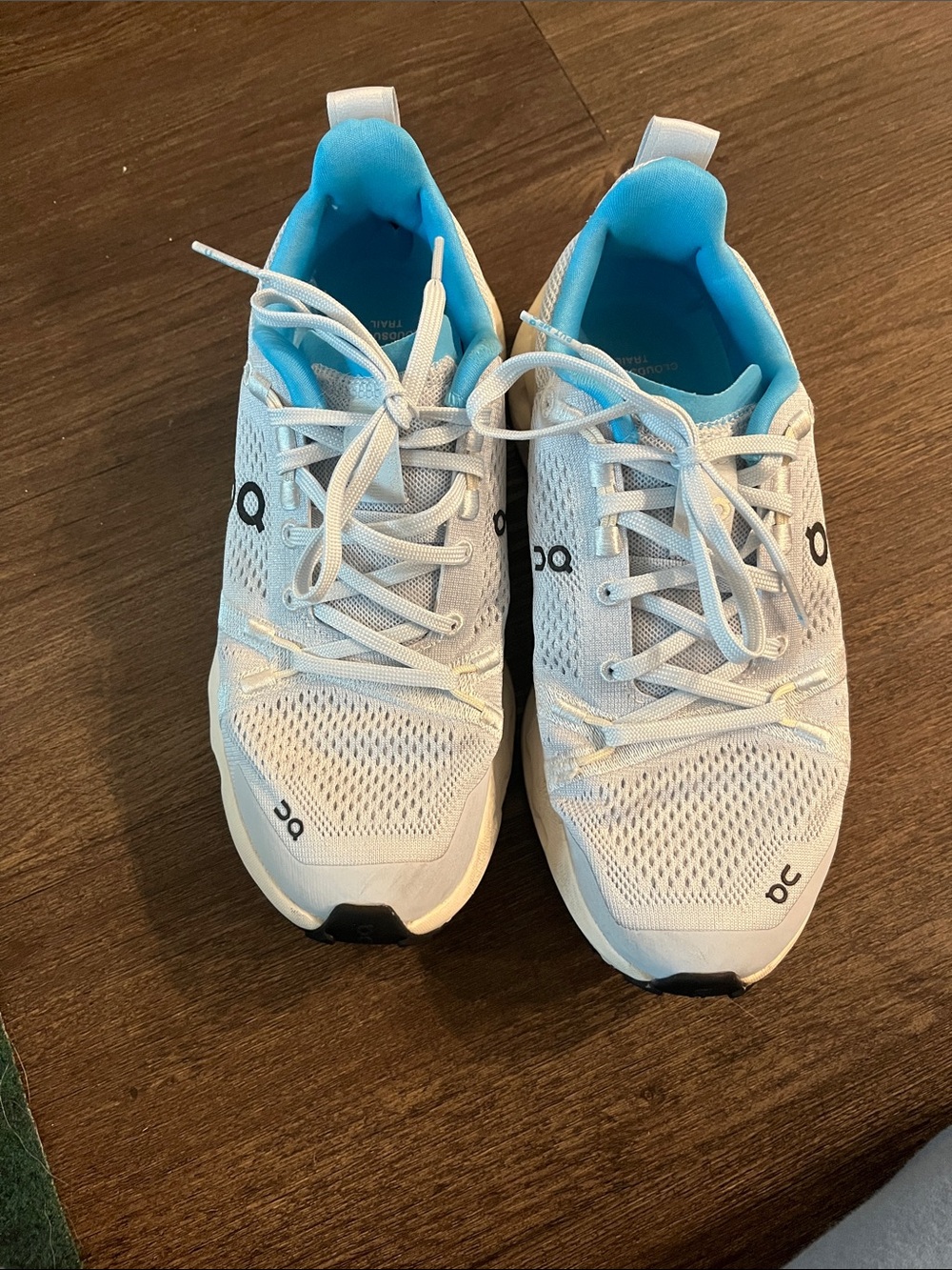 On Running cloud surfer